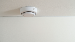 Protéger son foyer des risques d&rsquo;incendie est une priorité qui passe inévitablement par l&rsquo;installation de dispositifs de détection de fumée. En 2025, la tendance se tourne de plus en plus vers les détecteurs interconnectés, pratiques et sécurisants. Ces appareils permettent [&hellip;]