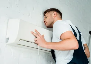 Vous souhaitez installer une climatisation r&eacute;versible mais vous &ecirc;tes rebut&eacute; par le co&ucirc;t &eacute;lev&eacute; de cette op&eacute;ration ? Ne vous inqui&eacute;tez pas, il existe plusieurs aides financi&egrave;res disponibles pour vous aider &agrave; financer cette installation. Dans cet article, nous allons [&hellip;]