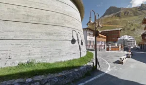 Electricien Phil Hall à Tignes