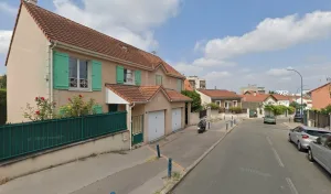 Electricien MP BAT à Pantin