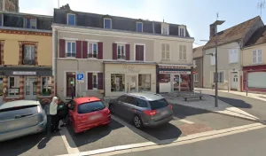 Electricien Joshua Dyer à Château-Landon