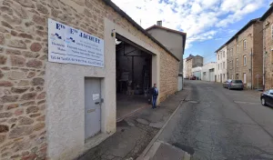 Electricien Etablissements Jacquet à Cours